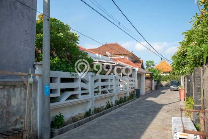 For Sale! Premium House LT 360m2 Desain Elegan di Sidakarya For Sale! Premium House LT 360m2 Desain Elegan di Sidakarya