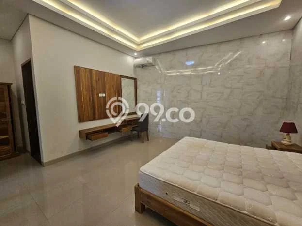 Rumah sewa siap huni 8 Kamar Tidur di Peguyangan, Denpasar Rumah sewa siap huni 8 Kamar Tidur di Peguyangan, Denpasar