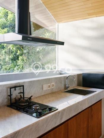 Jual Rumah Mewah Elegan Dengan View Cantik di Benoa, Badung Jual Rumah Mewah Elegan Dengan View Cantik di Benoa, Badung
