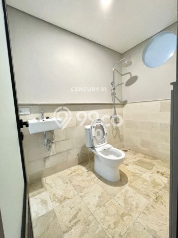 Rumah Luxury Modern Tanpa Renovasi di Bintaro Tangerang Selatan Rumah Luxury Modern Tanpa Renovasi di Bintaro Tangerang Selatan