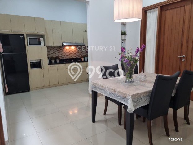 Jual Rumah Mewah Megah Dengan View Cantik di Pondok Indah, Jakarta Selatan Jual Rumah Mewah Megah Dengan View Cantik di Pondok Indah, Jakarta Selatan