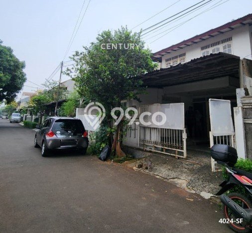 Rumah Luas Asri 3 KT Siap Pakai di Sektor 2 - Bintaro Jakarta Selatan Rumah Luas Asri 3 KT Siap Pakai di Sektor 2 - Bintaro Jakarta Selatan
