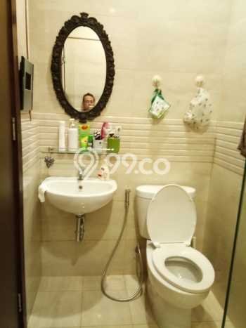 Rumah Mewah LB 180m2 Siap Huni Desain Elegan di Bintaro, Tangerang Selatan Rumah Mewah LB 180m2 Siap Huni Desain Elegan di Bintaro, Tangerang Selatan