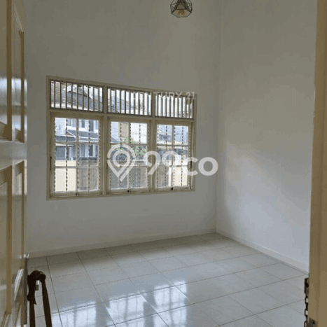 Hunian Elit LB 250m2 Siap Pakai Desain Elegan di Bintaro, Tangerang Selatan Hunian Elit LB 250m2 Siap Pakai Desain Elegan di Bintaro, Tangerang Selatan