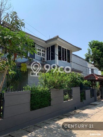 Siap Huni Rumah Mewah 7 Kamar di Jagakarsa Dekat ke Mana Pun Siap Huni Rumah Mewah 7 Kamar di Jagakarsa Dekat ke Mana Pun