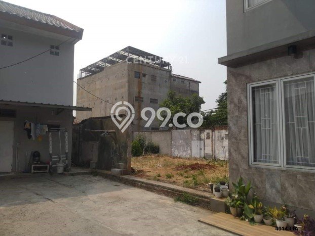 Hunian Mewah Dijual LT 1710m2 di Kebayoran Lama, Jakarta Selatan Hunian Mewah Dijual LT 1710m2 di Kebayoran Lama, Jakarta Selatan