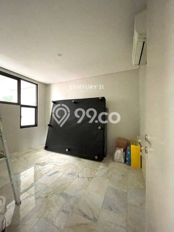 Rumah Luxury Modern Tanpa Renovasi di Bintaro Tangerang Selatan Rumah Luxury Modern Tanpa Renovasi di Bintaro Tangerang Selatan