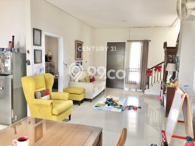 Hunian Mewah Siap Huni LT 177m2 di Serpong, Tangerang Selatan Hunian Mewah Siap Huni LT 177m2 di Serpong, Tangerang Selatan