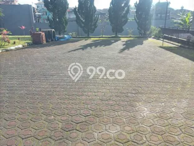 Vila Terawat di Cipanas, Area 13030m2m², Lokasi Premium dengan akses mudah Vila Terawat di Cipanas, Area 13030m2m², Lokasi Premium dengan akses mudah