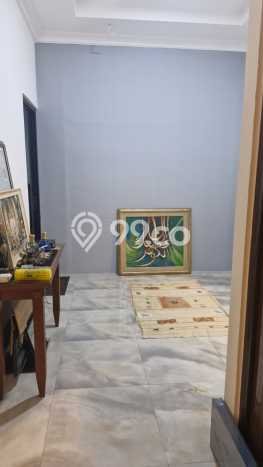 Dijual Hunian Rumah Terawat 3 KT di Cirendeu, Jakarta Selatan Dijual Hunian Rumah Terawat 3 KT di Cirendeu, Jakarta Selatan