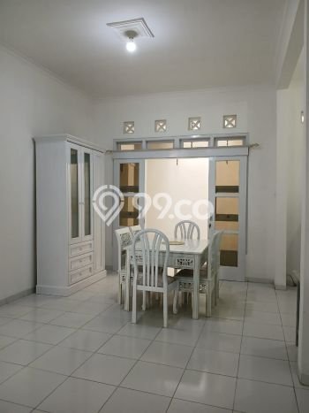 Rumah Nyaman 5 KT di Sulfat, Malang - Luas Tanah 180m2m² Rumah Nyaman 5 KT di Sulfat, Malang - Luas Tanah 180m2m²
