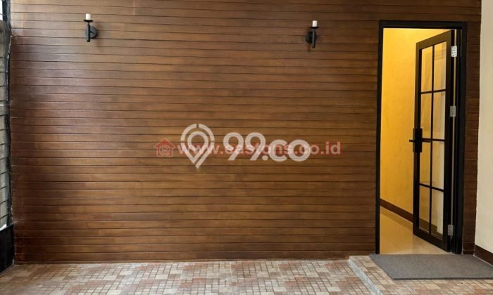 Cocok Untuk Investasi! Dijual Kost di KH Mas Mansyur 20 Kamar Cocok Untuk Investasi! Dijual Kost di KH Mas Mansyur 20 Kamar