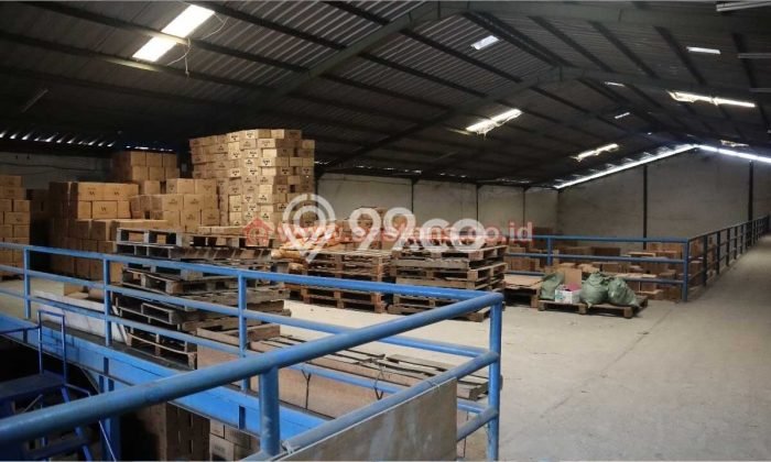 Gudang di , Luas 1300m2m², Lokasi Berkembang, Mainroad Gudang di , Luas 1300m2m², Lokasi Berkembang, Mainroad