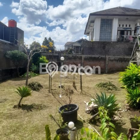 INVESTASI TEPAT! Rumah area Cimahi Tengah, LT 126m2m² Bangunan 126m2m² INVESTASI TEPAT! Rumah area Cimahi Tengah, LT 126m2m² Bangunan 126m2m²