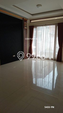 Rumah Luas Asri 3 KT Siap Pakai di Pondok Ranji Tangerang Rumah Luas Asri 3 KT Siap Pakai di Pondok Ranji Tangerang