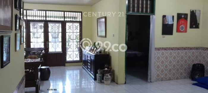 Rumah Elit LB 200m2 Siap Huni Desain Elegan di Pejaten, Jakarta Selatan Rumah Elit LB 200m2 Siap Huni Desain Elegan di Pejaten, Jakarta Selatan