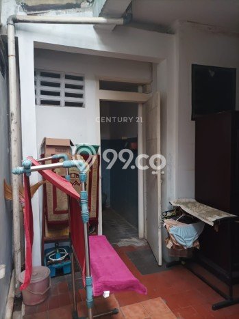 Hunian Eksklusif Siap Huni LT 175m2 di Cilandak, Jakarta Selatan Hunian Eksklusif Siap Huni LT 175m2 di Cilandak, Jakarta Selatan