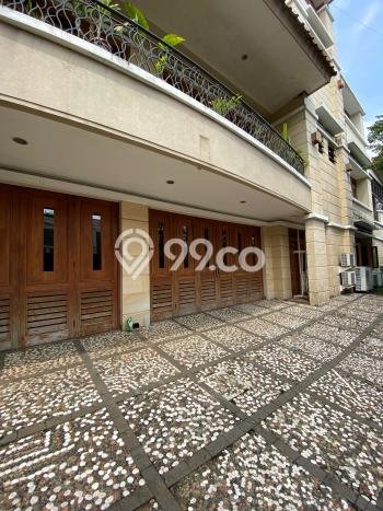 Ready to Use! Premium House LT 1370m2 Desain Modern di Ampera Ready to Use! Premium House LT 1370m2 Desain Modern di Ampera