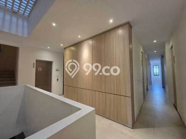 Dijual Rumah Kost di Gading Serpong, Tangerang, 97 KT, 97 KM, Bangunan 1600m2 Dijual Rumah Kost di Gading Serpong, Tangerang, 97 KT, 97 KM, Bangunan 1600m2