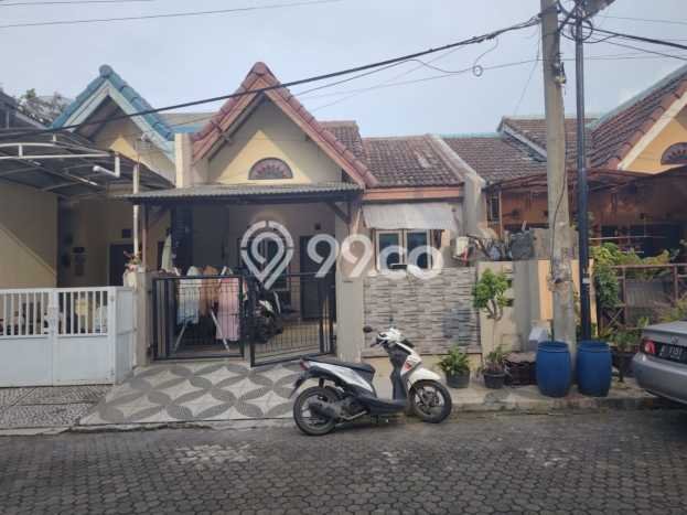 For Sale Hunian Rumah Nyaman 3 Kamar di Taman Royal, Tangerang For Sale Hunian Rumah Nyaman 3 Kamar di Taman Royal, Tangerang
