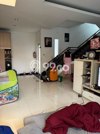 Siap Huni Rumah Mewah 4 Kamar di Tangerang Dekat ke Mana Saja Siap Huni Rumah Mewah 4 Kamar di Tangerang Dekat ke Mana Saja