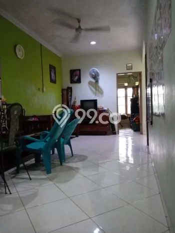 Rumah Luas Asri 4 KT Siap Pakai di Taman Royal Tangerang Rumah Luas Asri 4 KT Siap Pakai di Taman Royal Tangerang