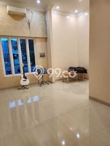 Dijual Rumah Premium dengan Fasilitas Sekitar Lengkap di Karawaci, Tangerang Dijual Rumah Premium dengan Fasilitas Sekitar Lengkap di Karawaci, Tangerang
