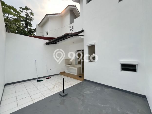Rumah Minimalis 3 KT di Gading Serpong Tangerang Unfurnished Rumah Minimalis 3 KT di Gading Serpong Tangerang Unfurnished