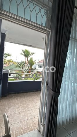 Jual Rumah Mewah Megah Dengan View Cantik di Modernland, Tangerang Jual Rumah Mewah Megah Dengan View Cantik di Modernland, Tangerang