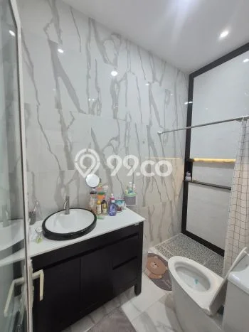 Rumah Modern 4 KT LT 133m2 di Tanjung Bunga Rumah Modern 4 KT LT 133m2 di Tanjung Bunga