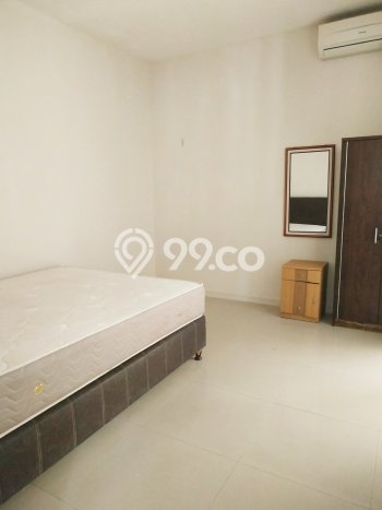 SPECIAL PRICE! Rumah area , 3 KT, Dekat Fasilitas Umum, LT 135m2m² LB 145m2m² SPECIAL PRICE! Rumah area , 3 KT, Dekat Fasilitas Umum, LT 135m2m² LB 145m2m²