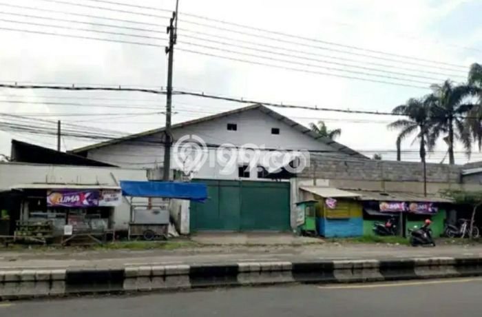 Gudang Premium Kawasan Singosari, Luas 2m2m², Mainroad, Area Bisnis Aktif Gudang Premium Kawasan Singosari, Luas 2m2m², Mainroad, Area Bisnis Aktif