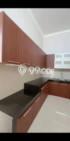 NEW LISTING! Rumah Premium di Blimbing, Luas 325m2m² LB 232m2m² NEW LISTING! Rumah Premium di Blimbing, Luas 325m2m² LB 232m2m²