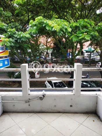 Ruko Disewa di Malang dengan LB 168m2 Area Komersial Ramai Ruko Disewa di Malang dengan LB 168m2 Area Komersial Ramai
