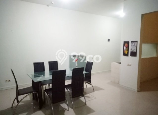 SPECIAL PRICE! Rumah area , 3 KT, Dekat Fasilitas Umum, LT 135m2m² LB 145m2m² SPECIAL PRICE! Rumah area , 3 KT, Dekat Fasilitas Umum, LT 135m2m² LB 145m2m²
