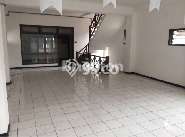 Dijual Ruko Strategis Kawasan Malang Kota, Luas 365m2m², Jalan Utama, Area Bisnis Dijual Ruko Strategis Kawasan Malang Kota, Luas 365m2m², Jalan Utama, Area Bisnis