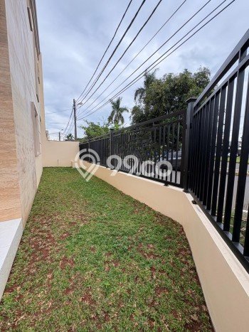 Rumah Mewah LB 130m2 Siap Huni Desain Elegan di Sektor 7A/B-Gading Serpong, Tangerang Rumah Mewah LB 130m2 Siap Huni Desain Elegan di Sektor 7A/B-Gading Serpong, Tangerang