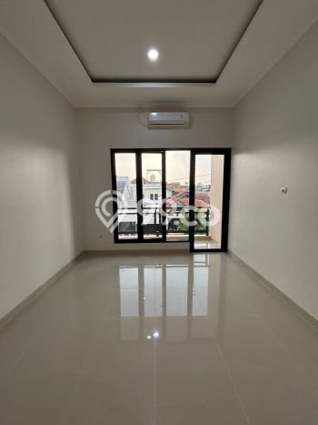 Dijual Rumah Eksklusif 4 KT di Villa Melati Mas, Tangerang Selatan Dijual Rumah Eksklusif 4 KT di Villa Melati Mas, Tangerang Selatan