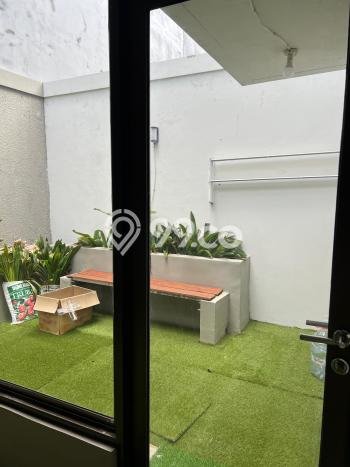 Rumah Elit Modern Siap Huni di Gading Serpong Tangerang Rumah Elit Modern Siap Huni di Gading Serpong Tangerang