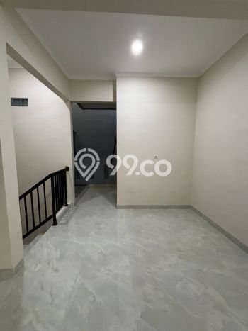 Hunian Nyaman Asri 3 KT Siap Huni di Villa Melati Mas Tangerang Selatan Hunian Nyaman Asri 3 KT Siap Huni di Villa Melati Mas Tangerang Selatan
