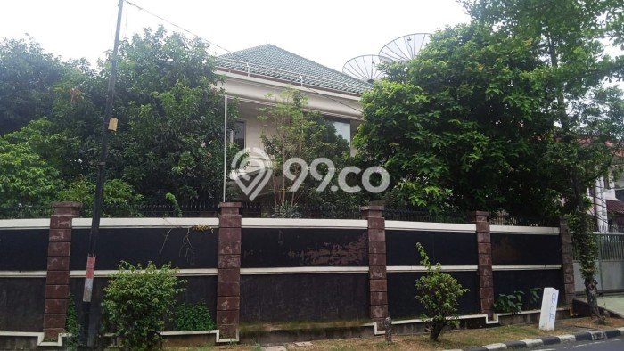 Jual Rumah Luas Megah Dengan View Cantik di Puri Indah, Jakarta Barat Jual Rumah Luas Megah Dengan View Cantik di Puri Indah, Jakarta Barat