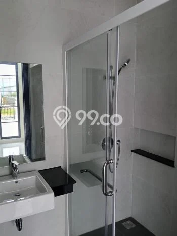 Rumah Asri di , 3 KM, Luas 120m2m² LB 179m2m² Rumah Asri di , 3 KM, Luas 120m2m² LB 179m2m²