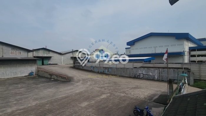 Unit Pabrik Disewa Lokasi Jati Uwung, Tangerang Spesifikasi Luas Bangunan 4600m2 Unit Pabrik Disewa Lokasi Jati Uwung, Tangerang Spesifikasi Luas Bangunan 4600m2