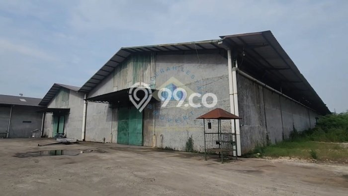 Unit Pabrik Disewa Lokasi Jati Uwung, Tangerang Spesifikasi Luas Bangunan 4600m2 Unit Pabrik Disewa Lokasi Jati Uwung, Tangerang Spesifikasi Luas Bangunan 4600m2
