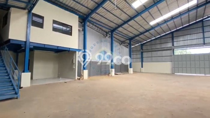 Unit Gudang Disewa Lokasi Legok, Tangerang Spesifikasi Luas Bangunan 952m2 Unit Gudang Disewa Lokasi Legok, Tangerang Spesifikasi Luas Bangunan 952m2