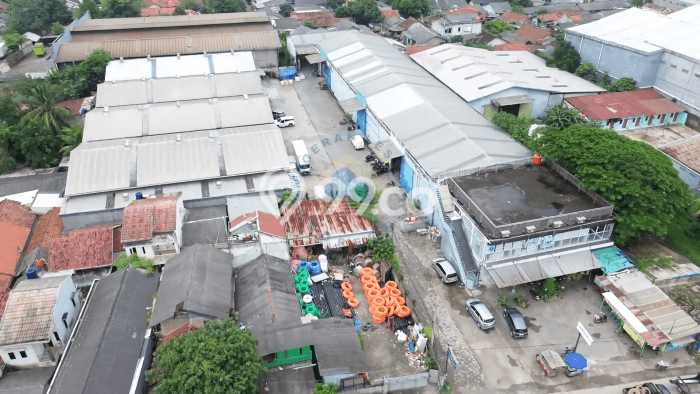Unit Gudang Disewakan di Bojong Nangka di Area Ramai & Strategis Unit Gudang Disewakan di Bojong Nangka di Area Ramai & Strategis