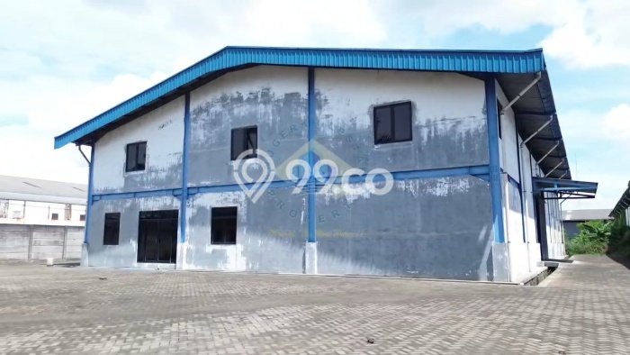 Pabrik Komersial Dijual di Sepatan Tangerang LT 4320m2 & LB 882m2 Pabrik Komersial Dijual di Sepatan Tangerang LT 4320m2 & LB 882m2