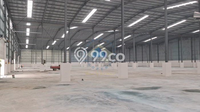 Unit Gudang Paling Strategis di Sepatan Tangerang dengan LB 1440m2 Unit Gudang Paling Strategis di Sepatan Tangerang dengan LB 1440m2