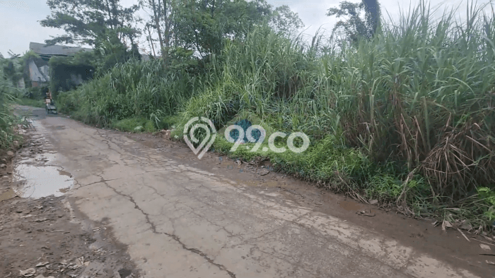 Tanah Strategis Dijual di Curug Tangerang 1176m2 Tanah Strategis Dijual di Curug Tangerang 1176m2