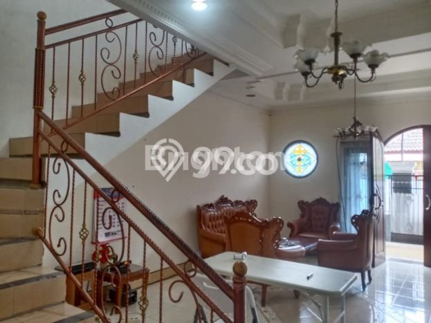 Dijual Rumah 6 Kamar Lokasi Strategis Nyaman dan Strategis di Banguntapan Dijual Rumah 6 Kamar Lokasi Strategis Nyaman dan Strategis di Banguntapan